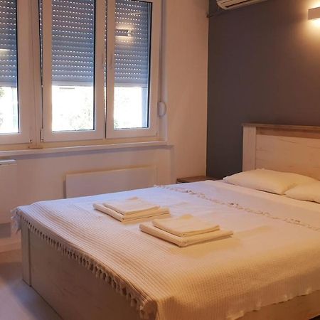 Sofia Apartment Sajmiste المظهر الخارجي الصورة